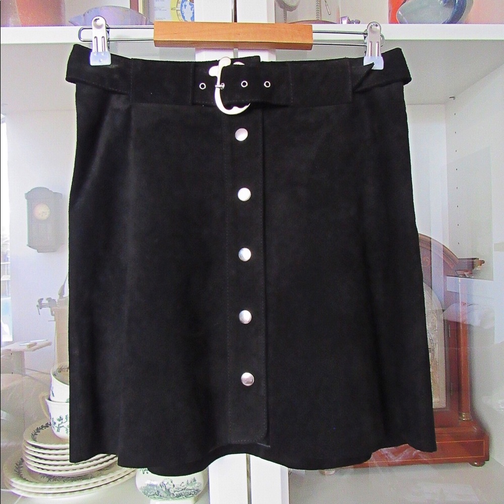 Zara Woman NWT Suede Leather Button up Mini Skirt